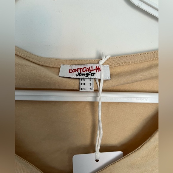 NWT Don’t call me Jennyfer Tan Button-Up Crop Butterfly Blouse size small - Picture 4 of 6